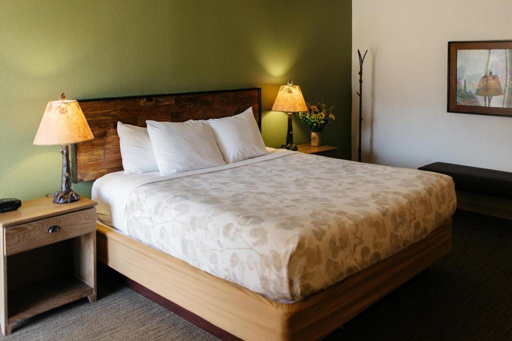 Brown County Inn
