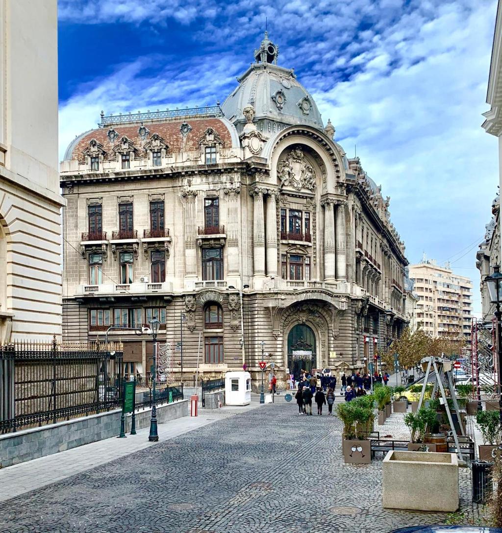 Nf Palace Old City Bucharest