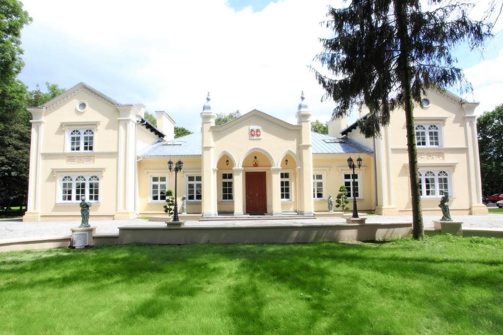 Hotel Dwor Sojki