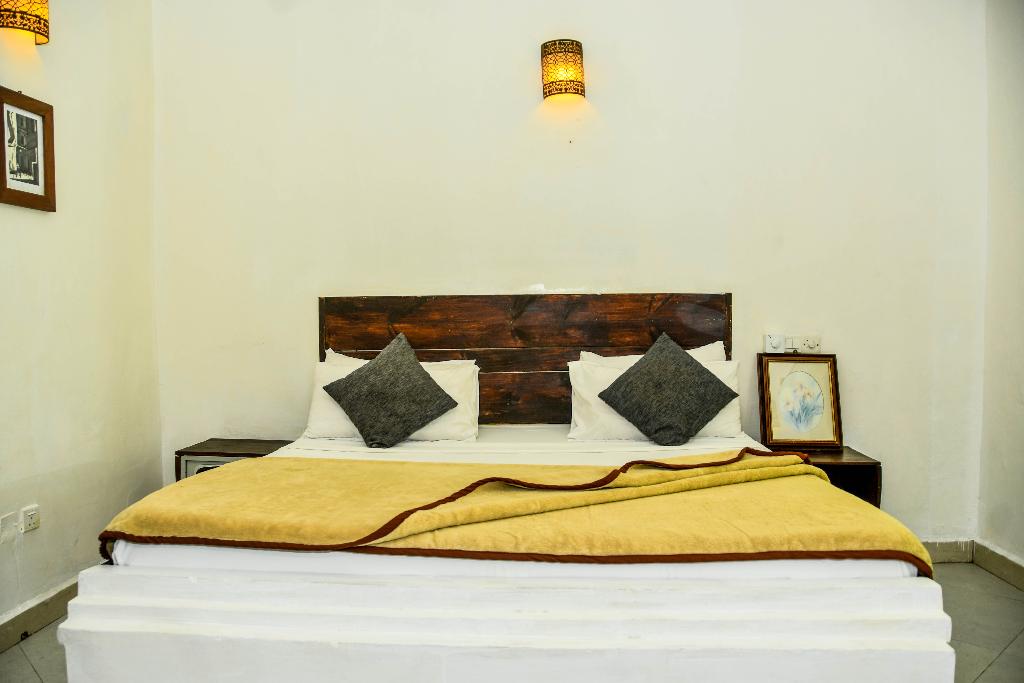 Stonetown Tides Hotel