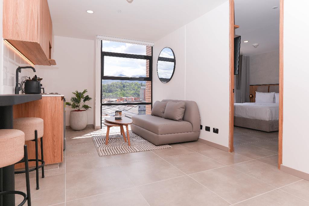 Metropolitan Living by HOUSY