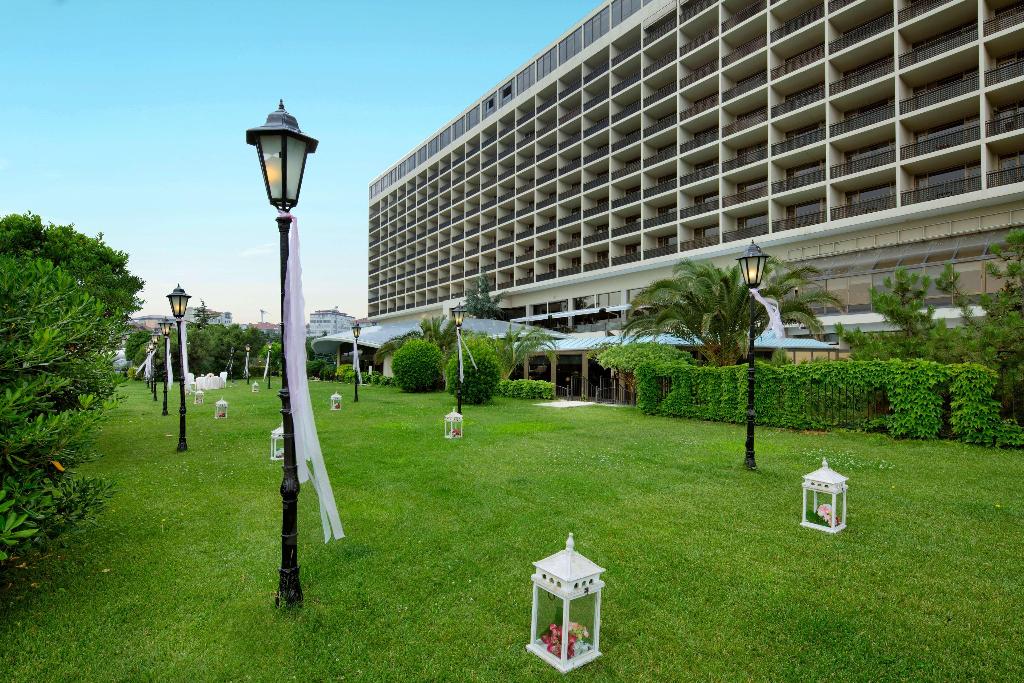 hotel-thumb