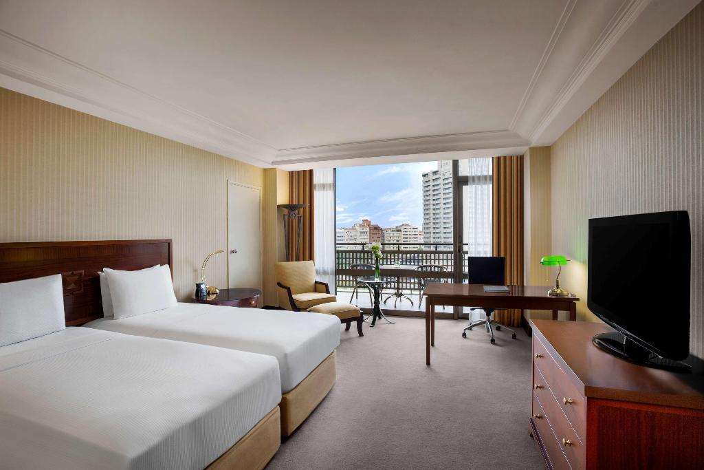 hotel-thumb