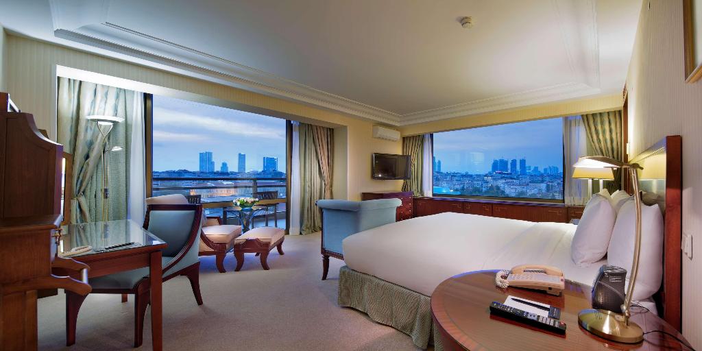 hotel-thumb
