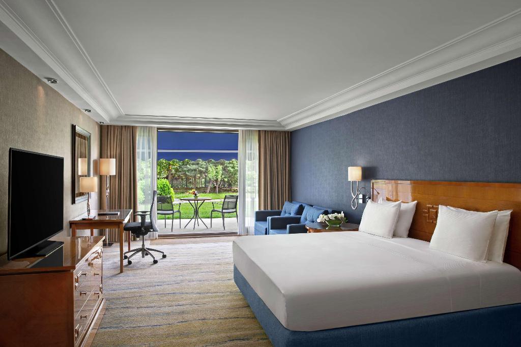 hotel-thumb