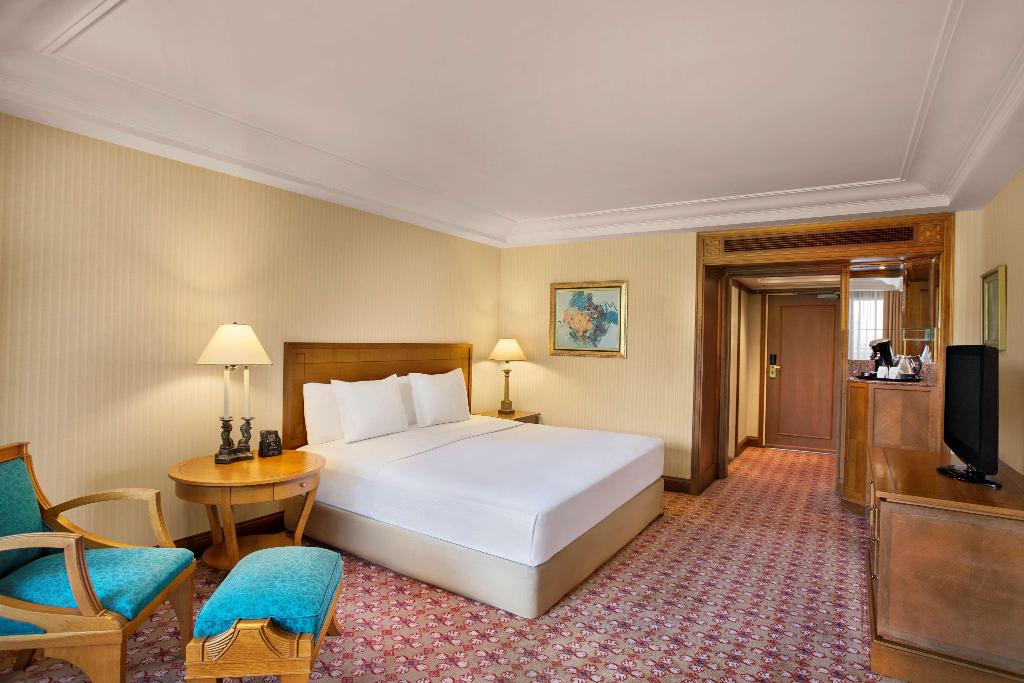 hotel-thumb