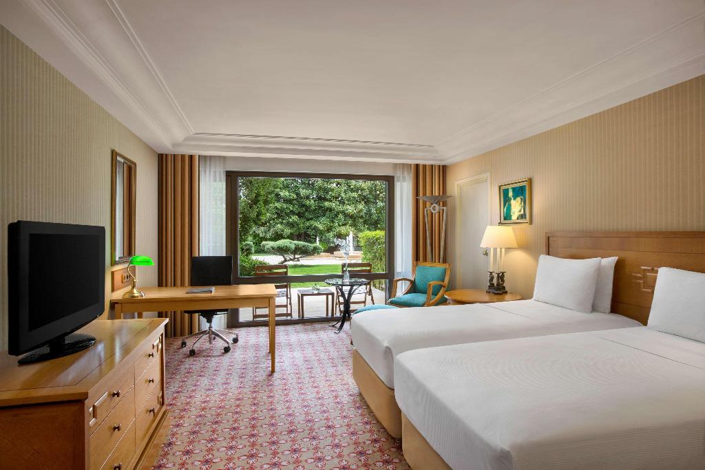 hotel-thumb