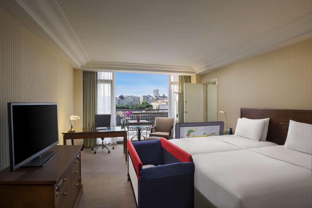 hotel-thumb