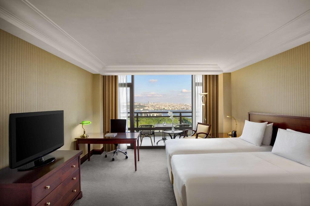 hotel-thumb