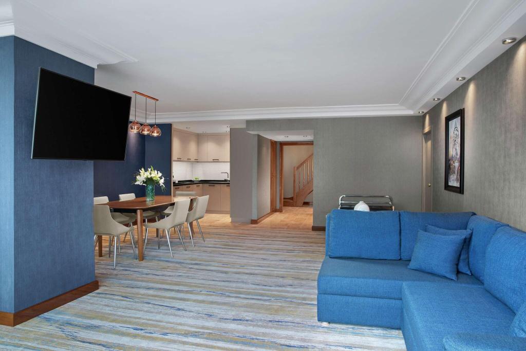 hotel-thumb