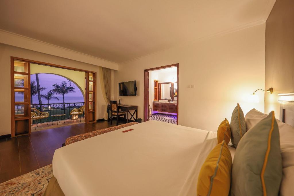 Brovad Sands Lodge