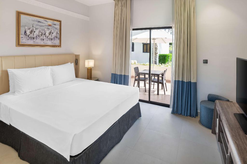 hotel-thumb