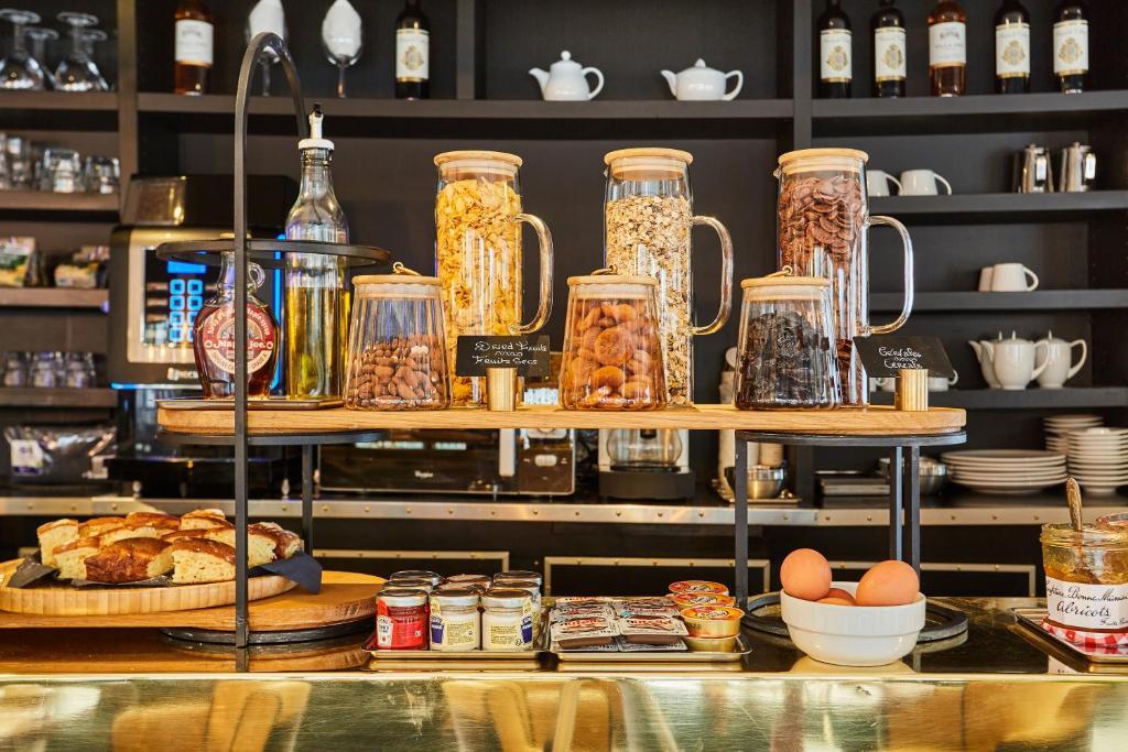 Hotel Eiffel Villa Garibaldi, Frankreich, Paris. Großes 2