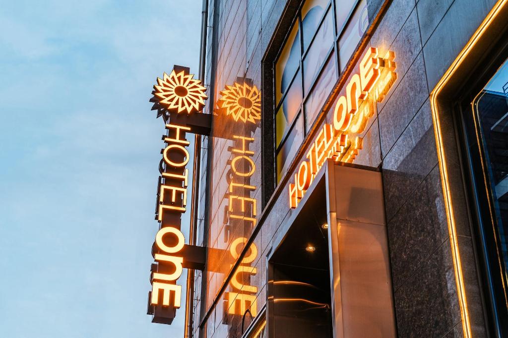 Hotels One