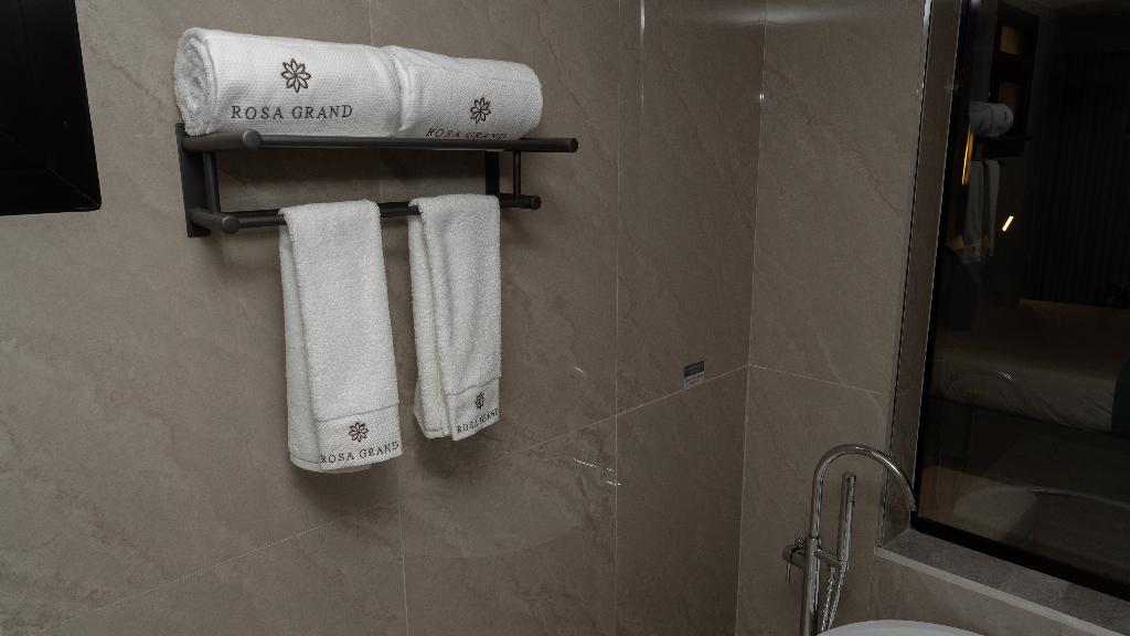 Rosa Grand Hotel Granada