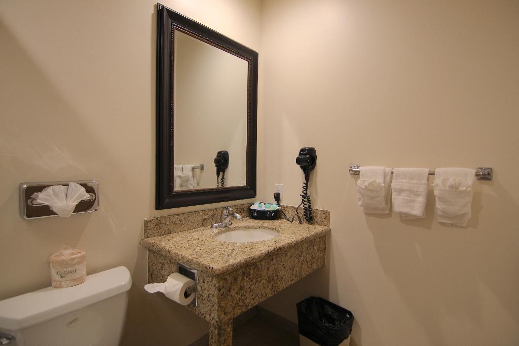 Dunes Inn - Wilshire