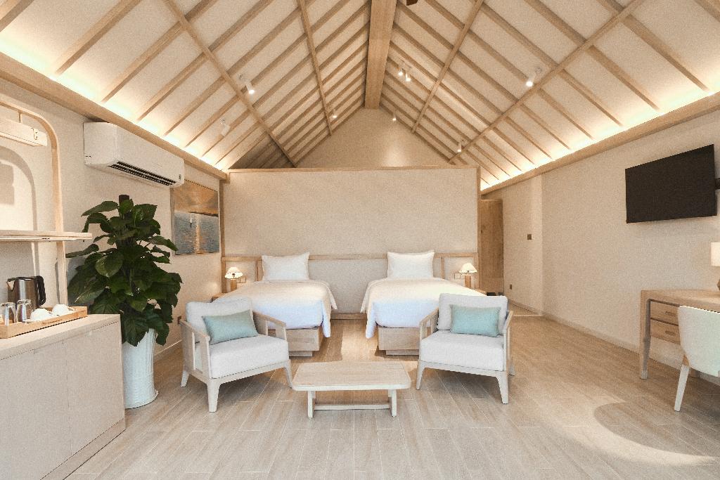 Carabeach Retreat