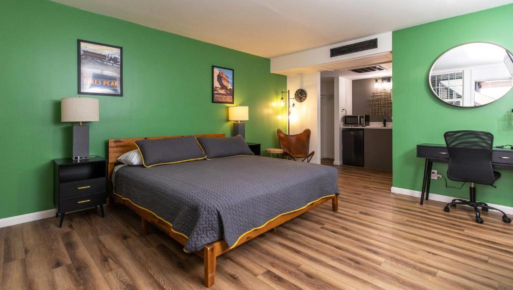Modern Motel