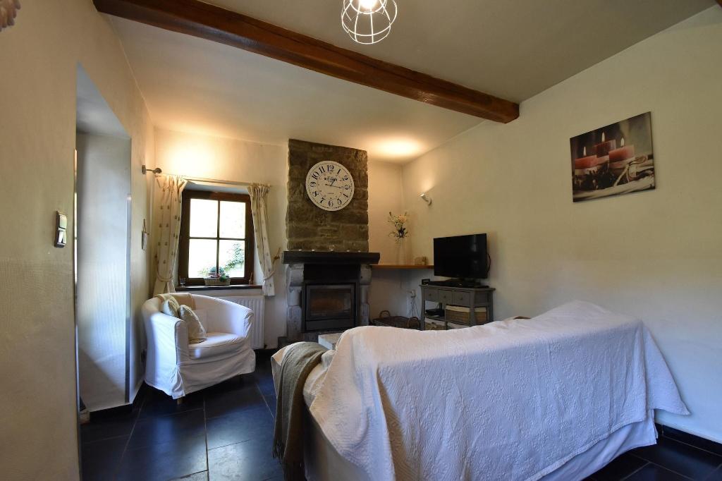 Cottage With Bubble Bath