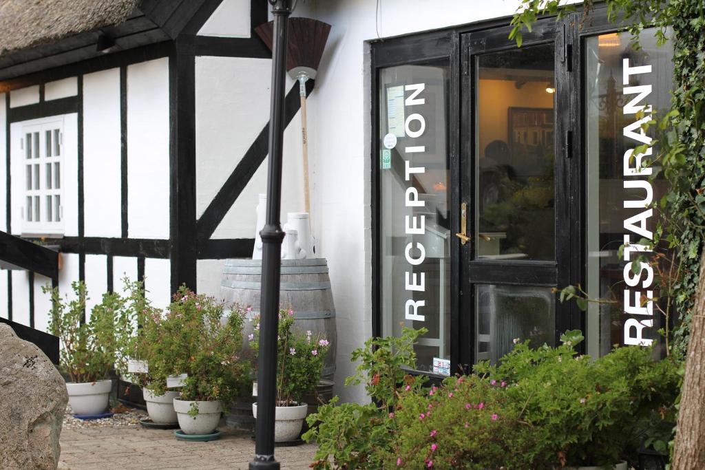 Lyng Dal Hotel Og Restaurant