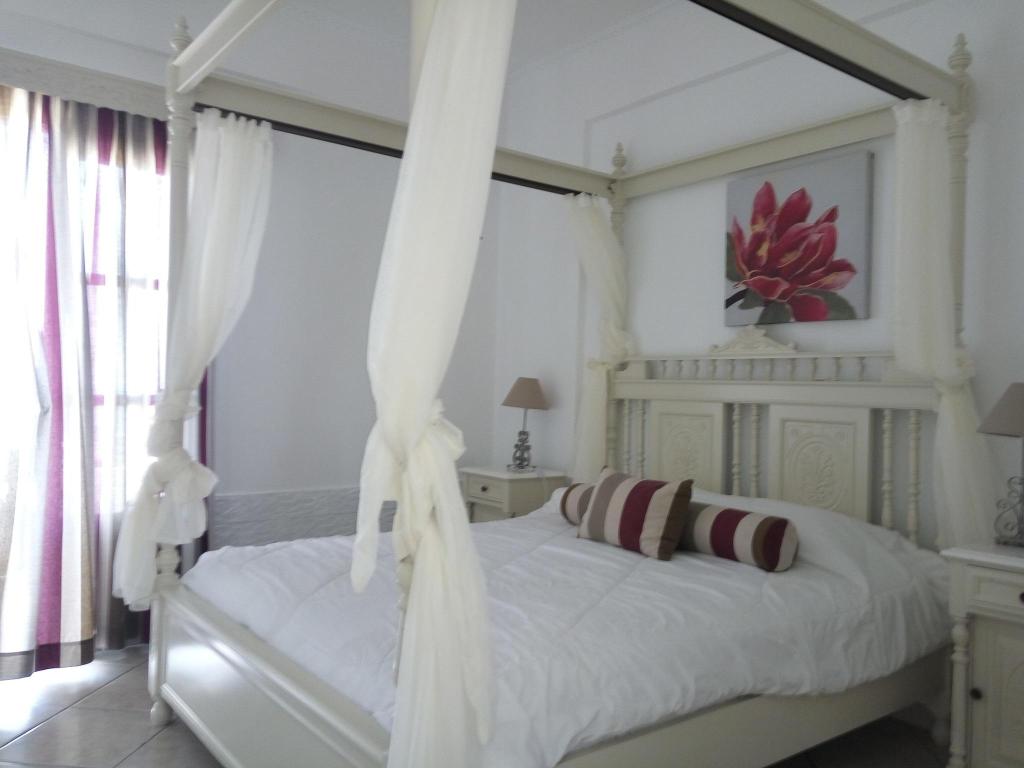 Suites Blue Hotel and Spa