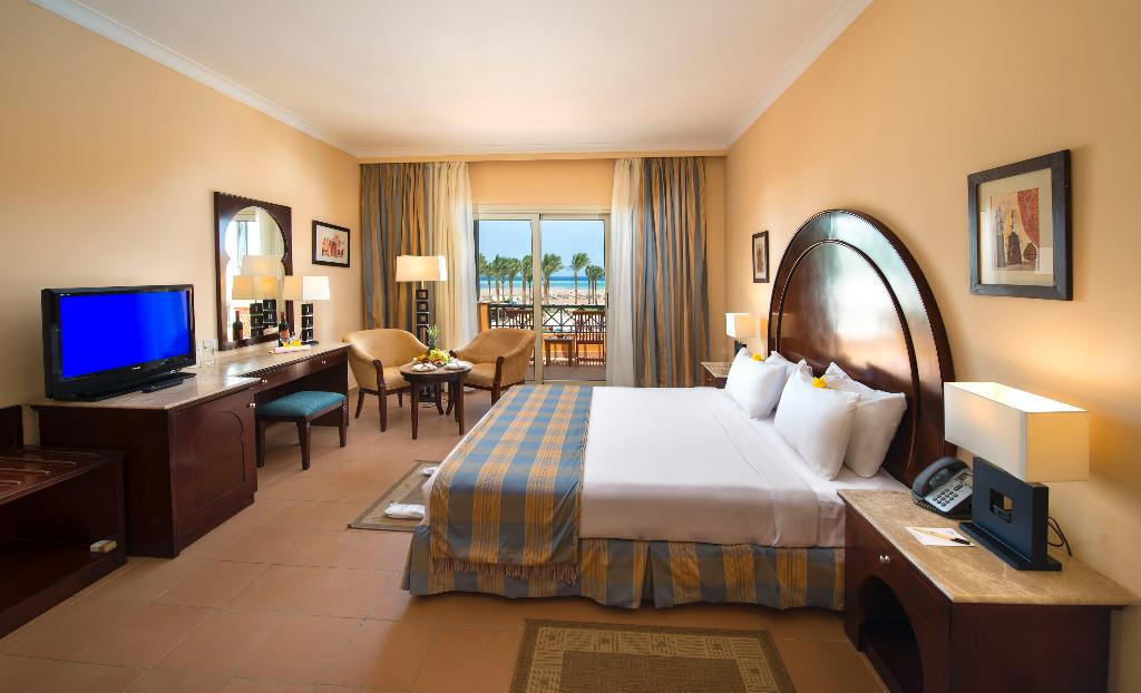 Stella Beach Resort & Spa