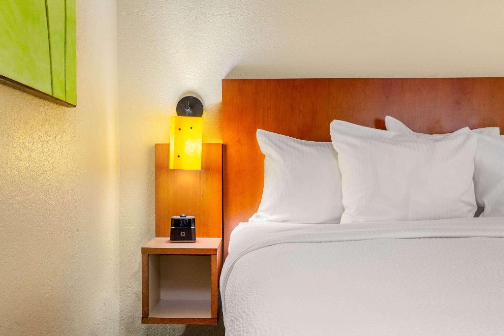 La Quinta Inn & Suites Raleigh Crabtree
