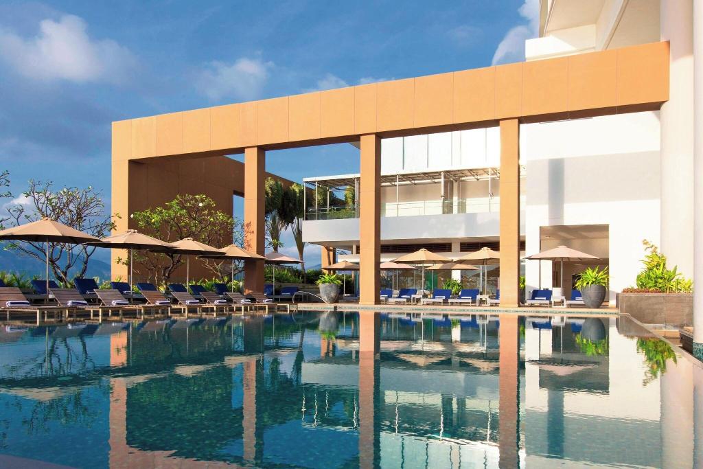 hotel-thumb