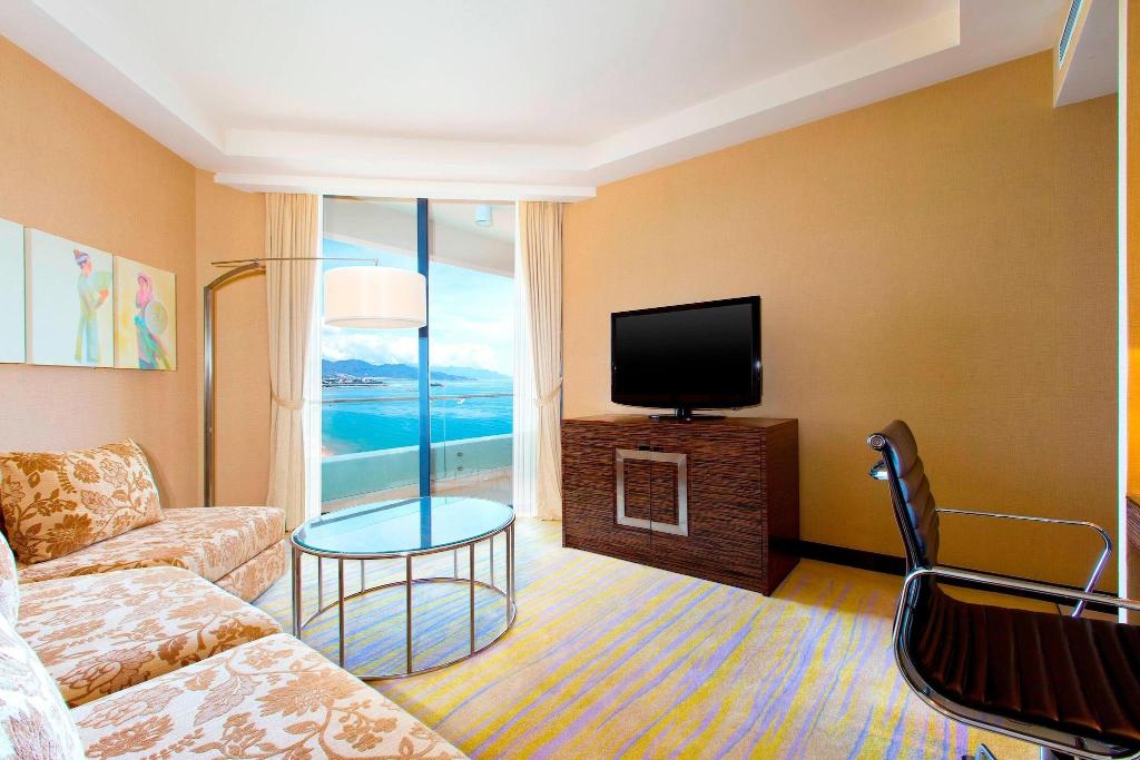 hotel-thumb