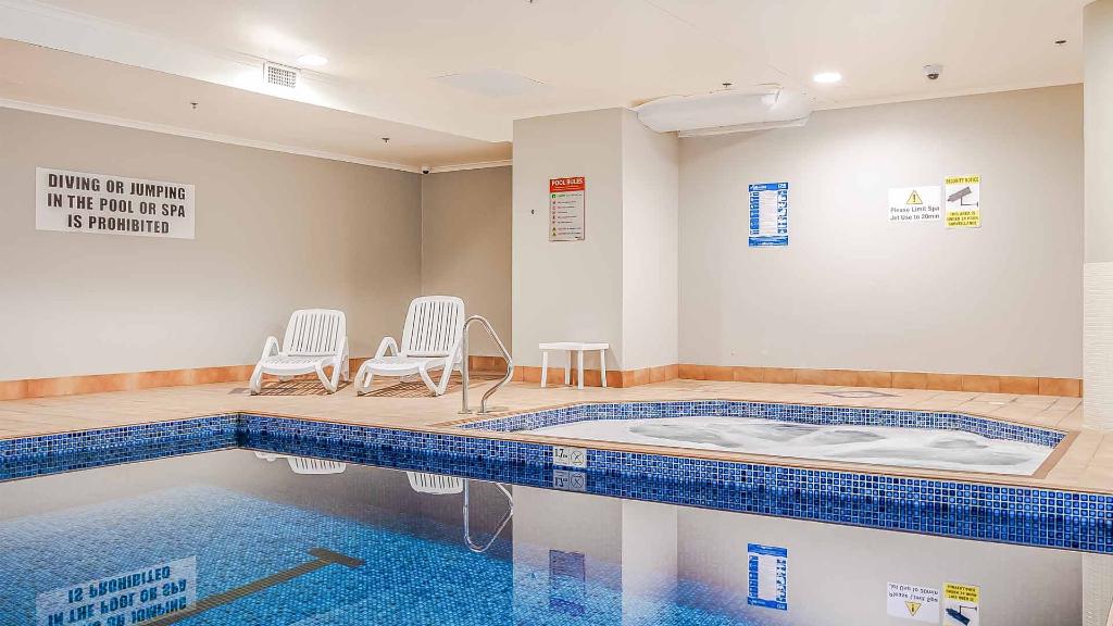 Oaks Sydney Castlereagh Suites photo 11