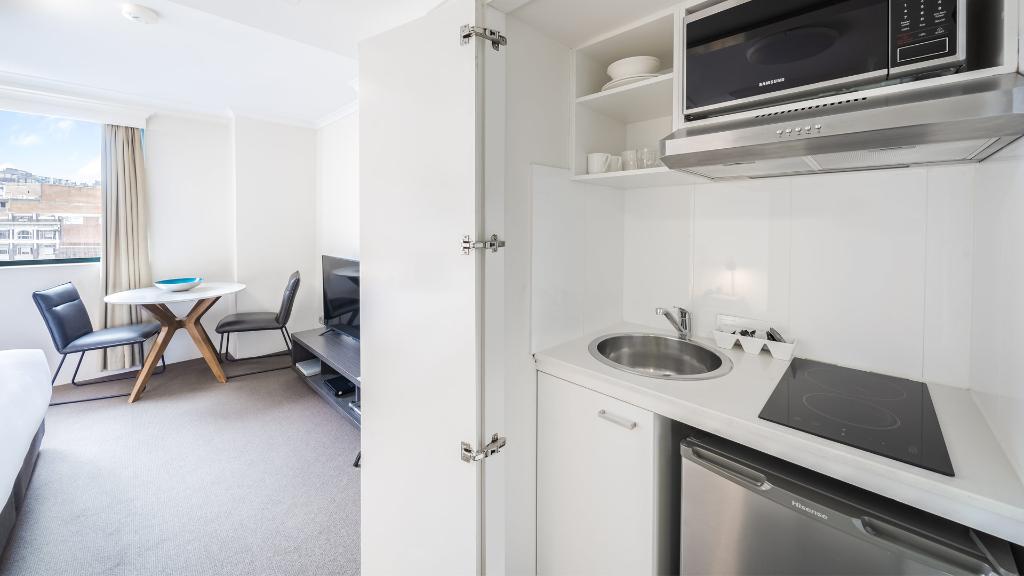 Oaks Sydney Castlereagh Suites photo 53
