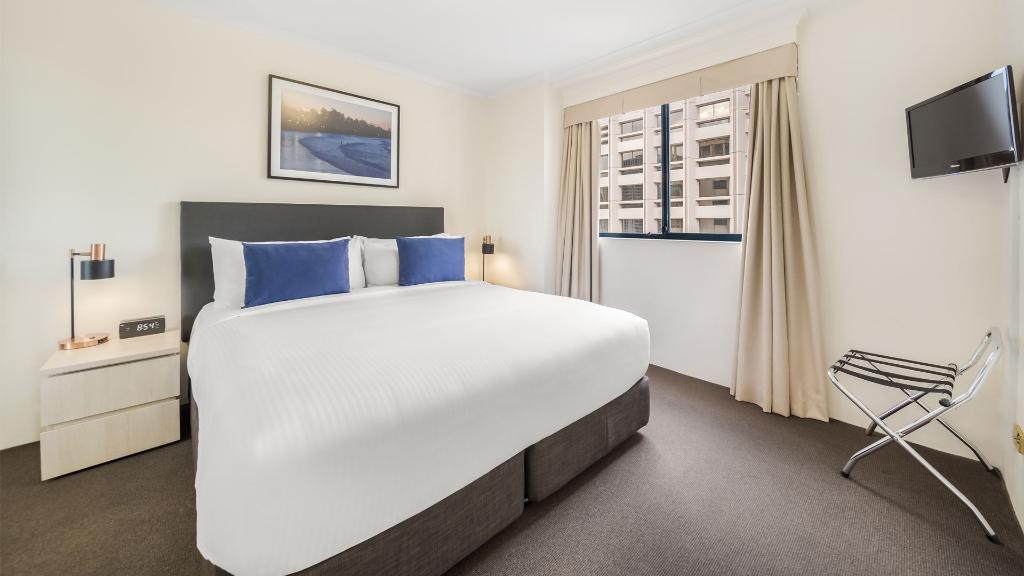 Oaks Sydney Castlereagh Suites photo 25