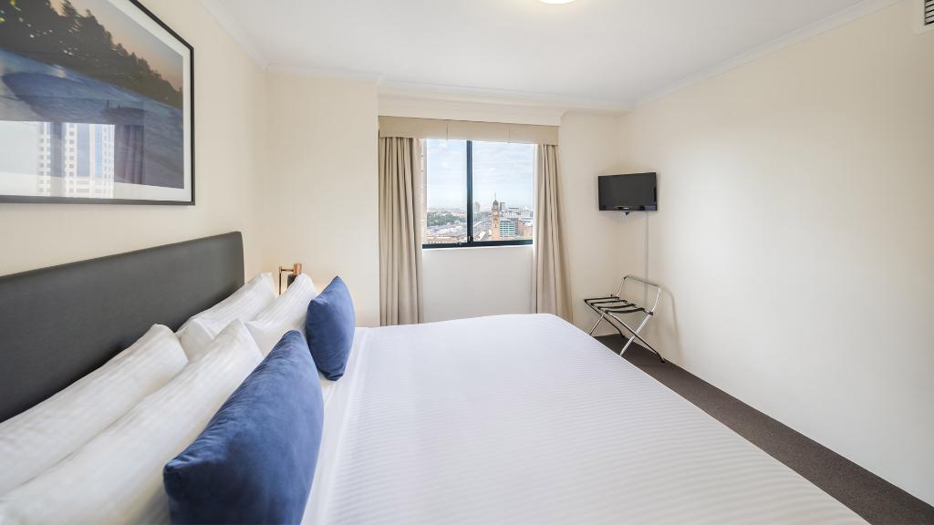 Oaks Sydney Castlereagh Suites photo 21