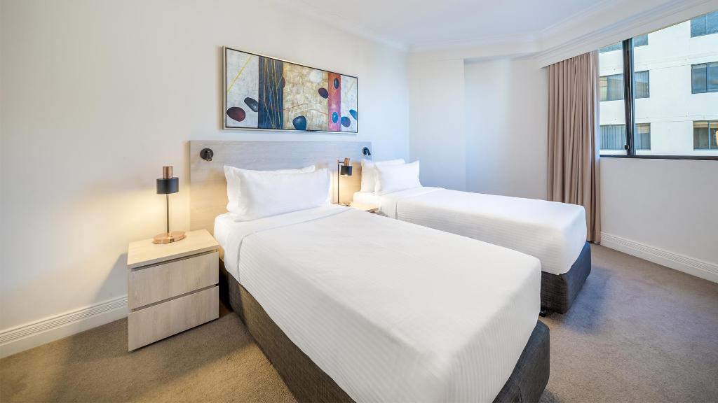 Oaks Sydney Castlereagh Suites photo 30