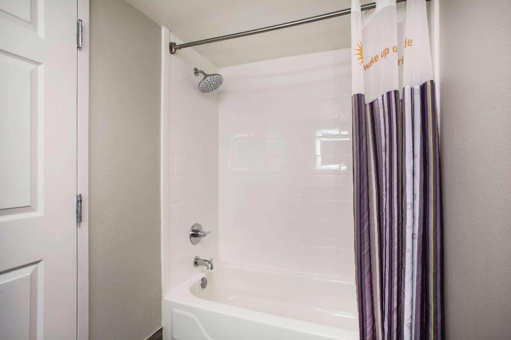 La Quinta Inn & Suites Clearwater South