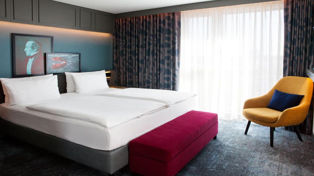hotel-thumb