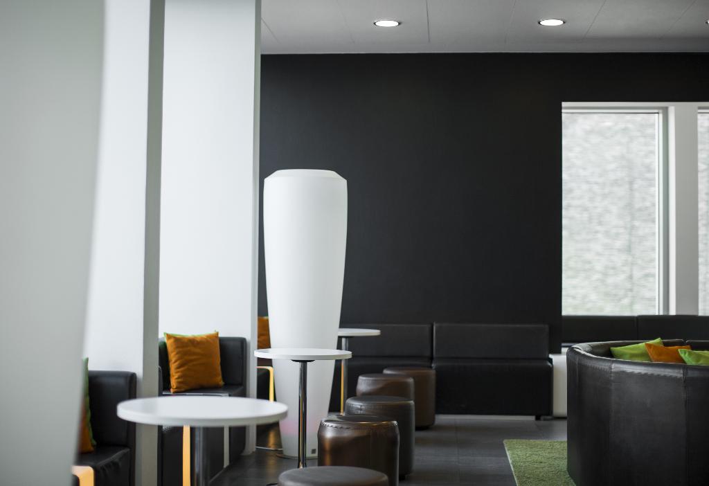 Hotel Wakeup Copenhagen - Carsten Niebuhrs Gade, Dänemark, Kopenhagen. Großes 44