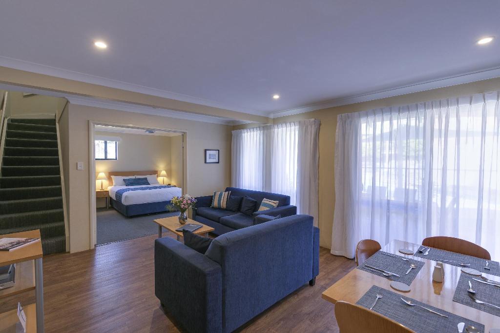 Amalfi Resort Busselton