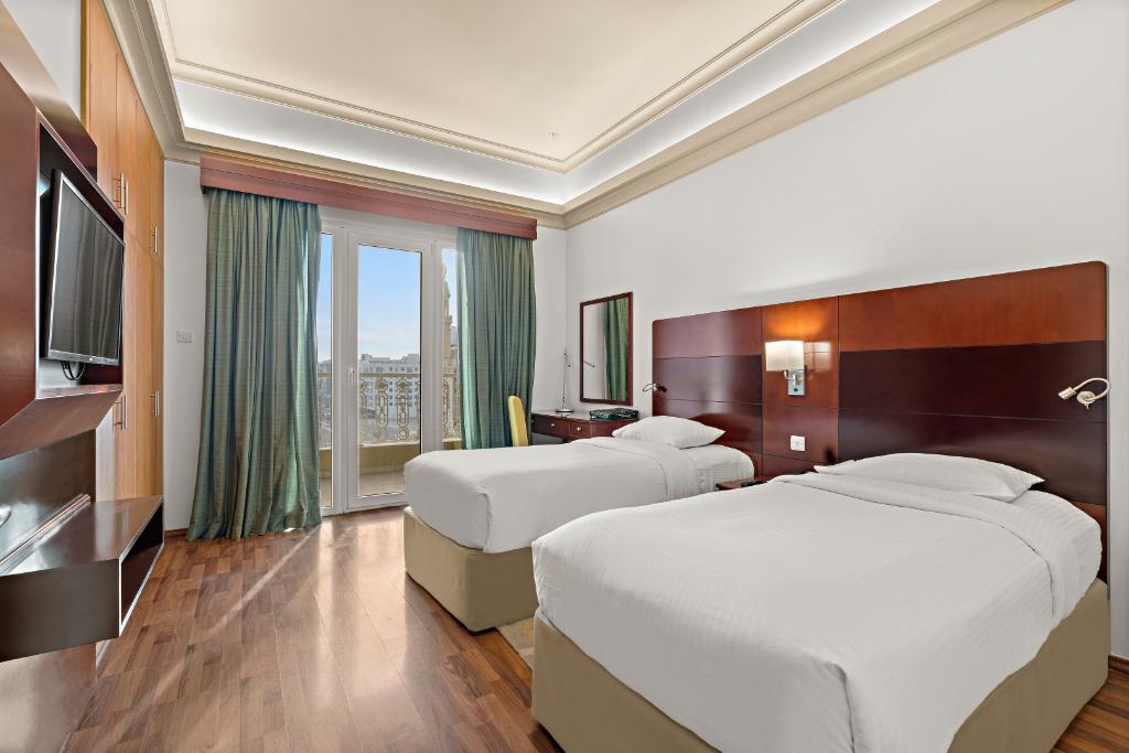 hotel-thumb