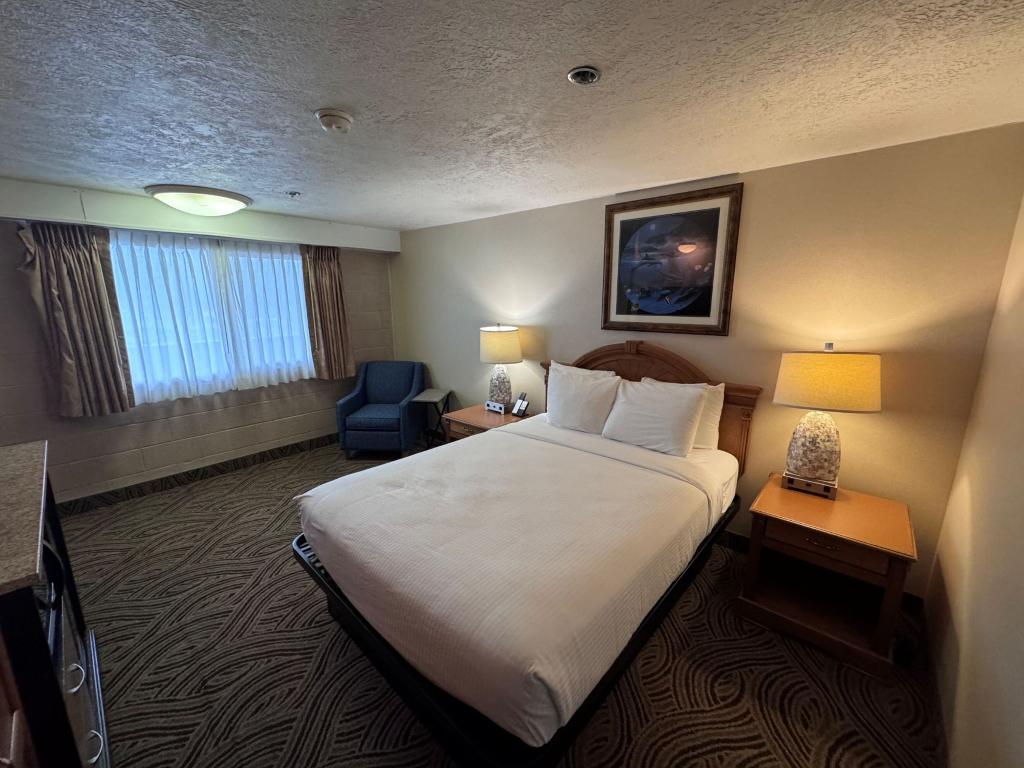 Promenade Inn & Suites Oceanfront