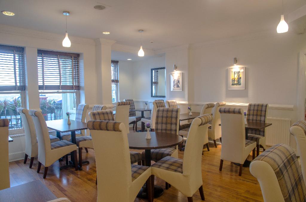 The Kings Hotel - Restaurant