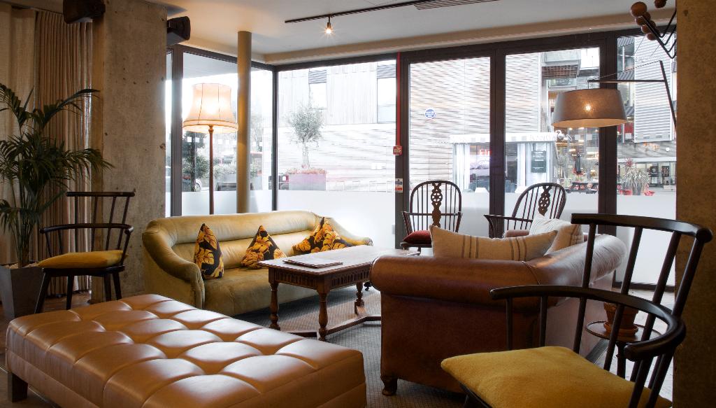 Bermondsey Square Hotel - Lobby