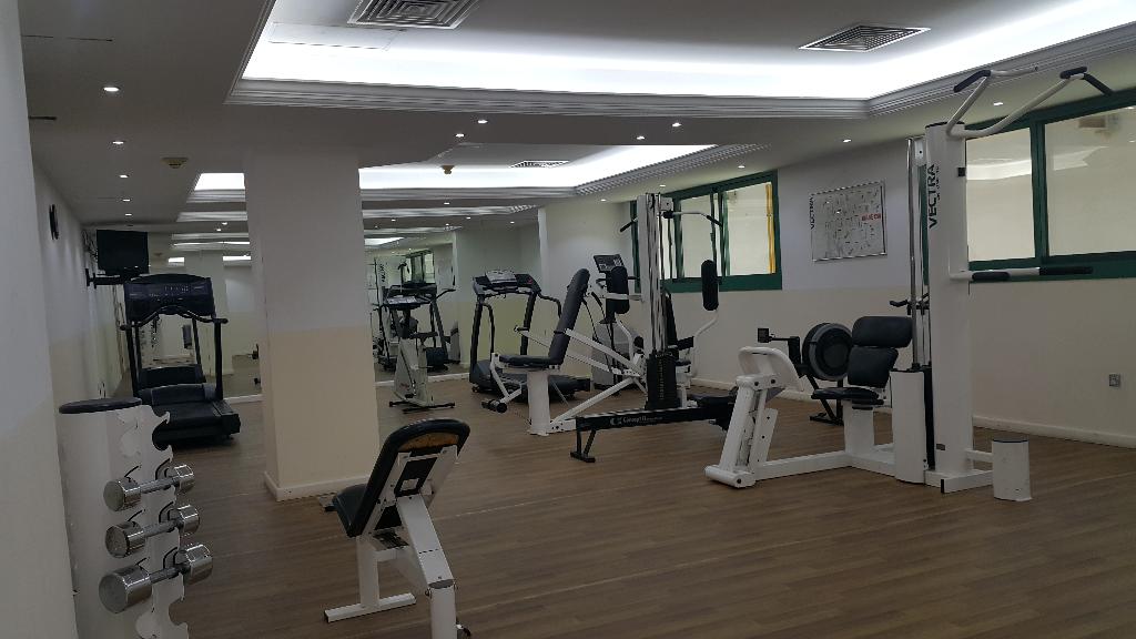 West Zone Pearl Hotel Apartments - Sports and Entertainment