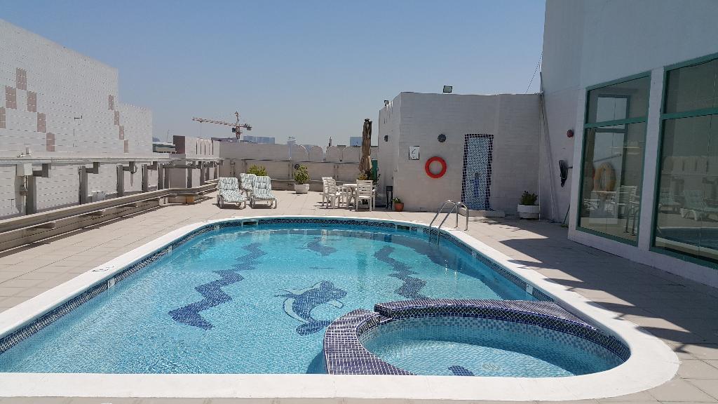 West Zone Pearl Hotel Apartments - Sports and Entertainment