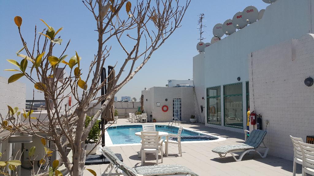 West Zone Pearl Hotel Apartments - Sports and Entertainment