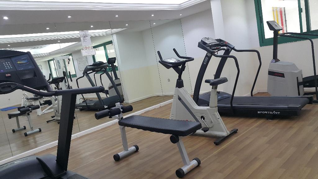 West Zone Pearl Hotel Apartments - Sports and Entertainment