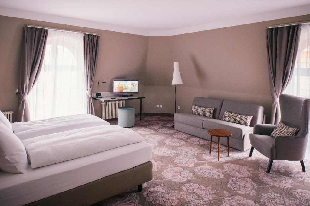 hotel-thumb