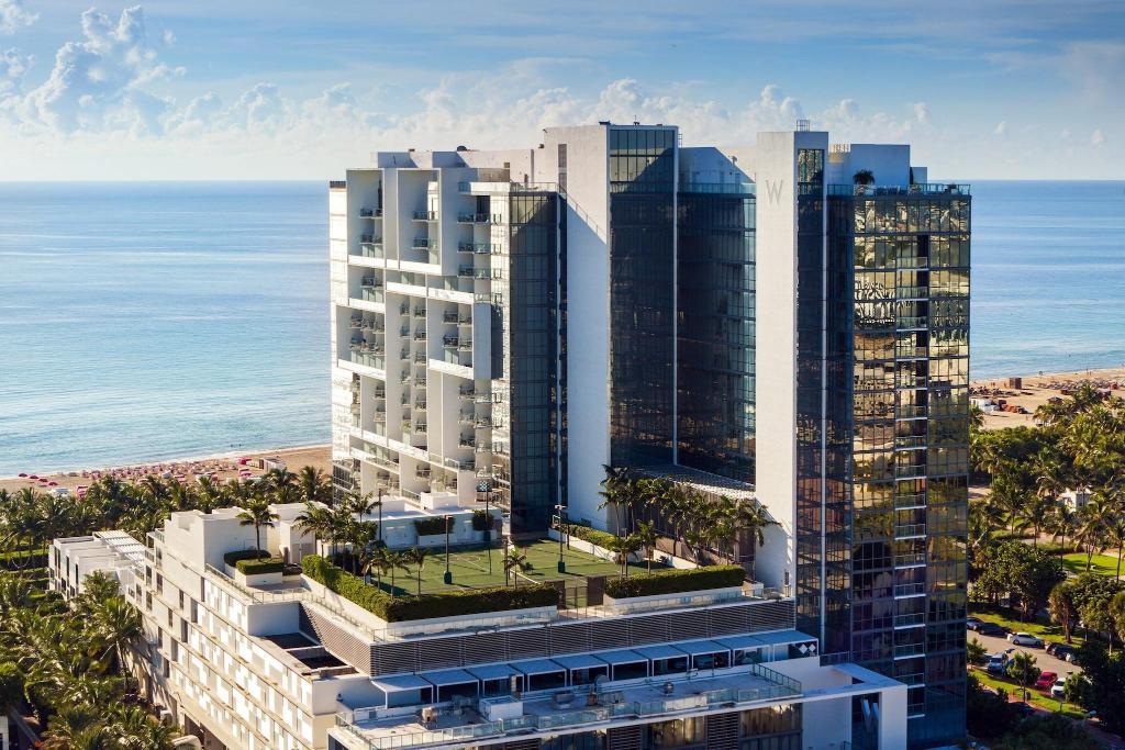 W South Beach photo 416