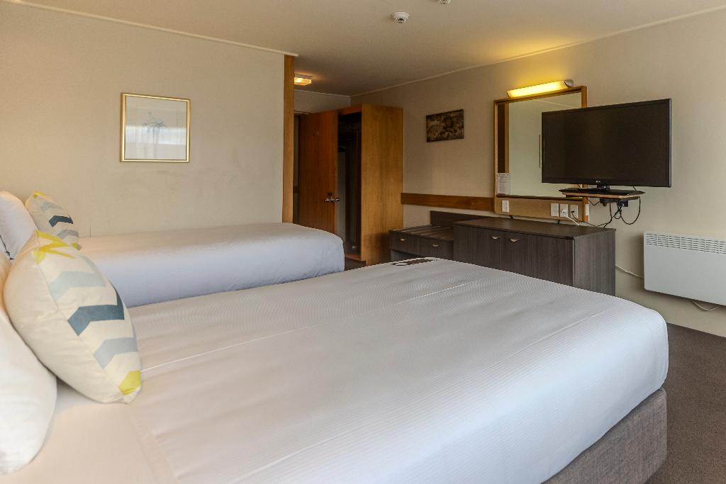 hotel-thumb