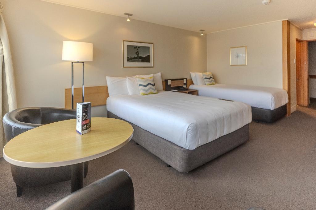 hotel-thumb
